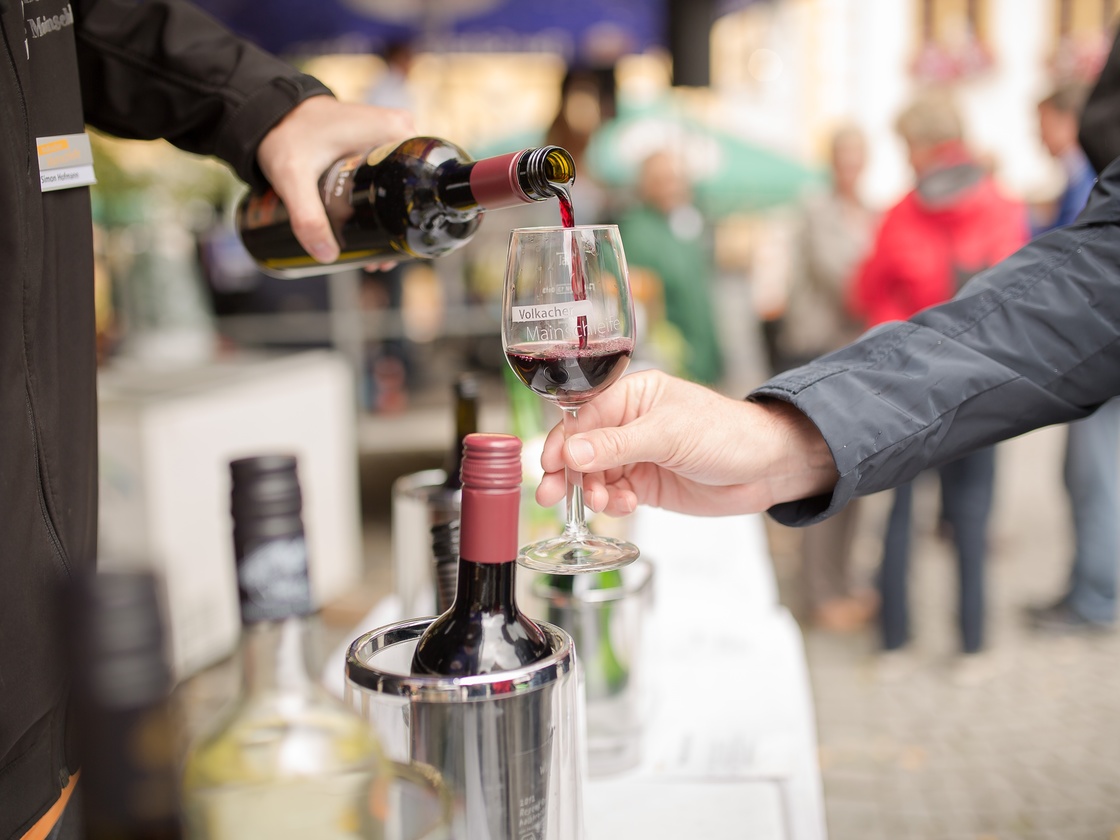 Bild Weinleseparty und Mainschleifen-Weintasting